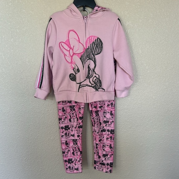 Girls Disney Minnie and Mickey set size 6. Tshirt, sweatshirt and pants included - Picture 4 of 14